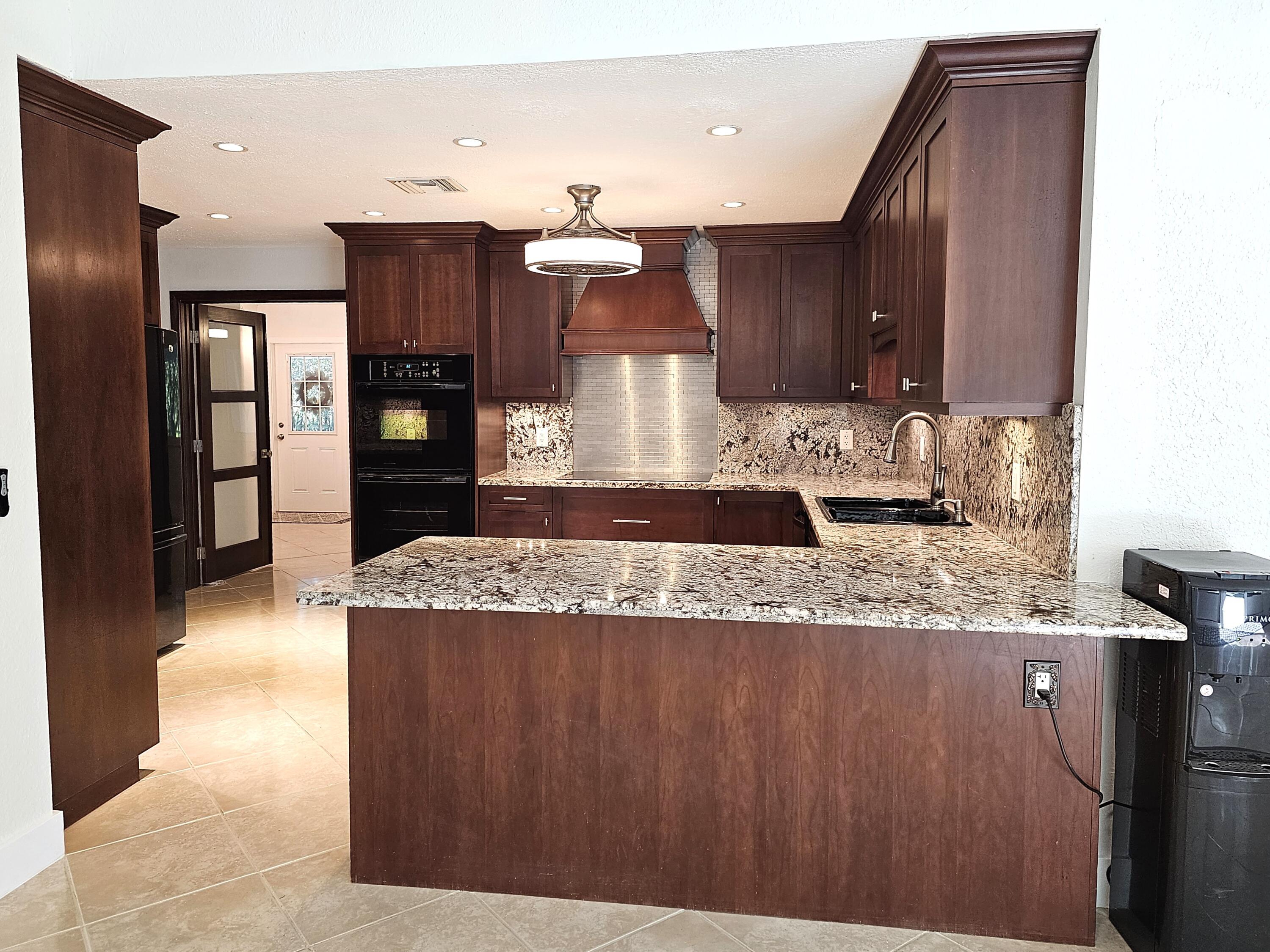 12575 52nd Road North The Acreage, FL 33411 - Photo 14 of 65 Kitchen