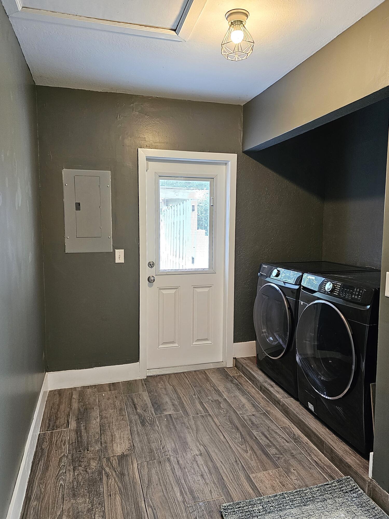12575 52nd Road North The Acreage, FL 33411 - Photo 35 of 65 Laundry Room
