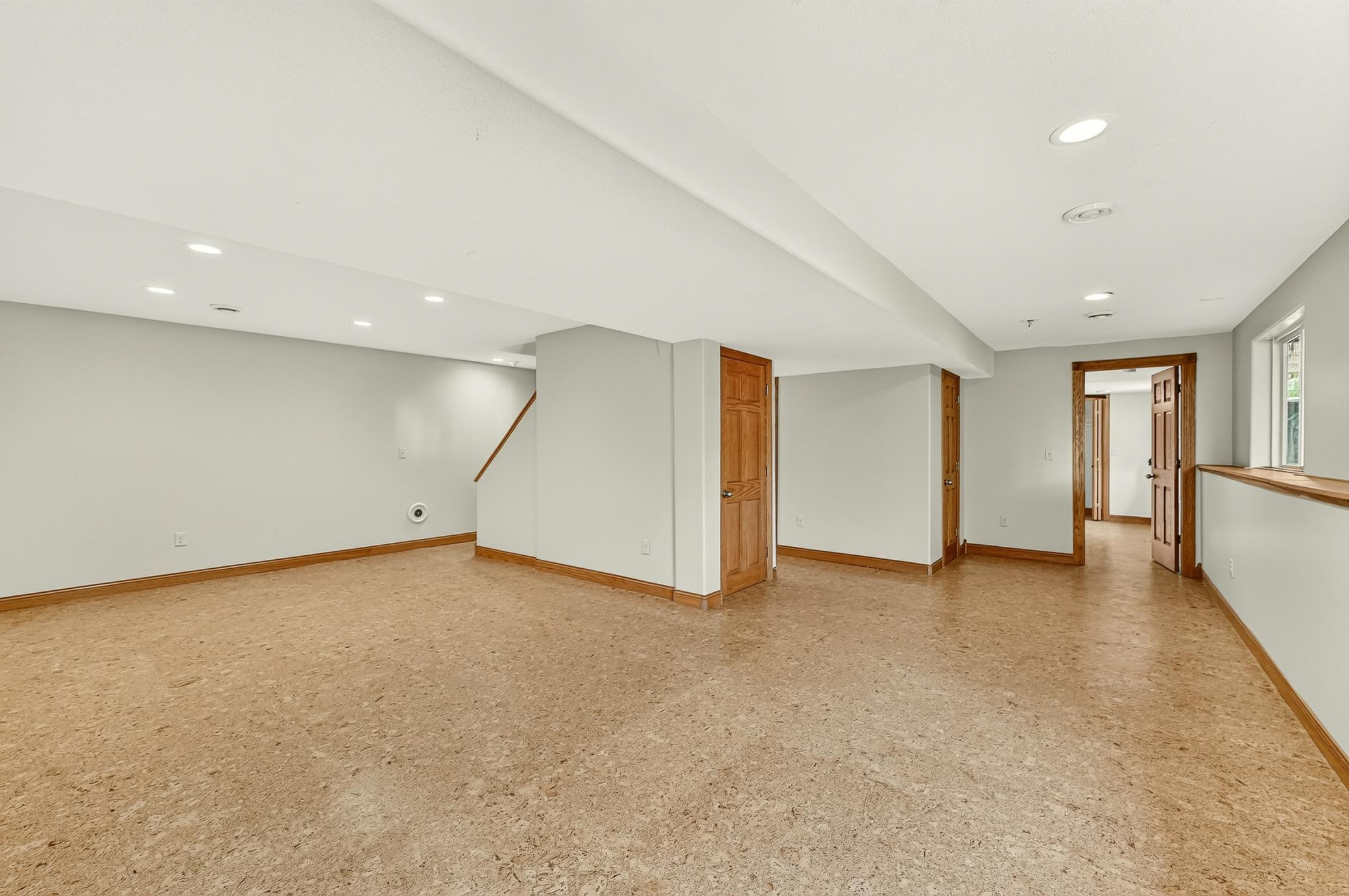 6240 25th Avenue Northwest Rochester, MN 55901 - Photo 25 of 29 Gallery Image 25