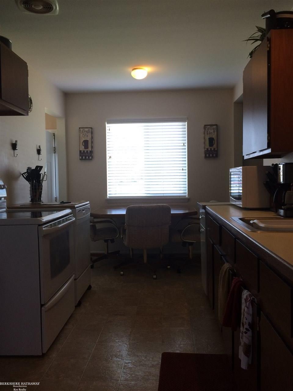 11074 Jim Place Warren, MI 48089 - Photo 3 of 14