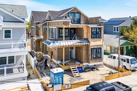 $2,495,000 | 8103 New Jersey Avenue, Wildwood Crest, NJ 08260