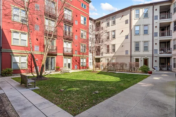 $325,000 | 1000 Providence Place, Unit 303, Providence, RI 02903