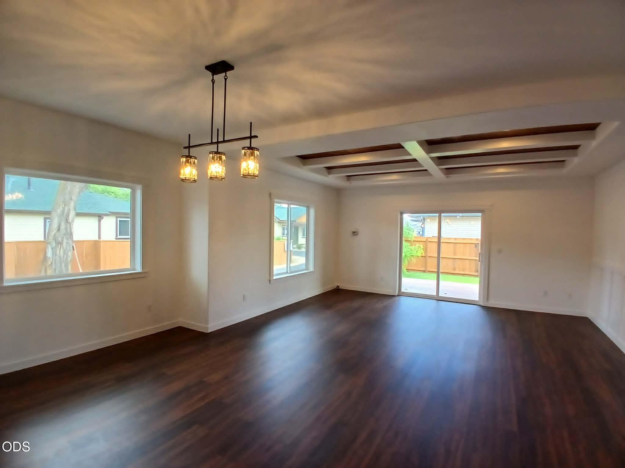1938 Northeast Laughlin Road Prineville, OR 97754 - Photo 13 of 38