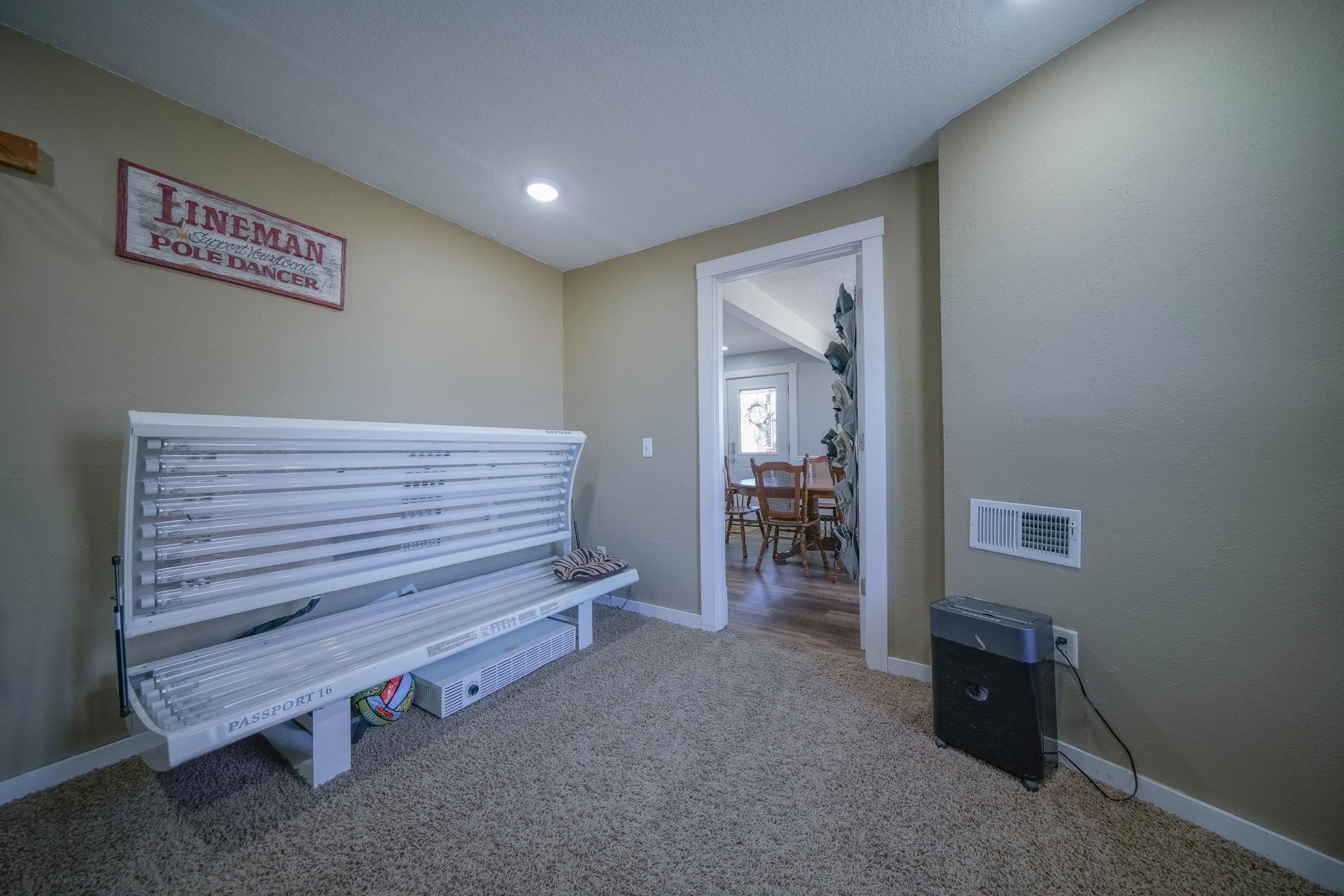 302 South Prairie Avenue Polo, IL 61064 - Photo 25 of 31