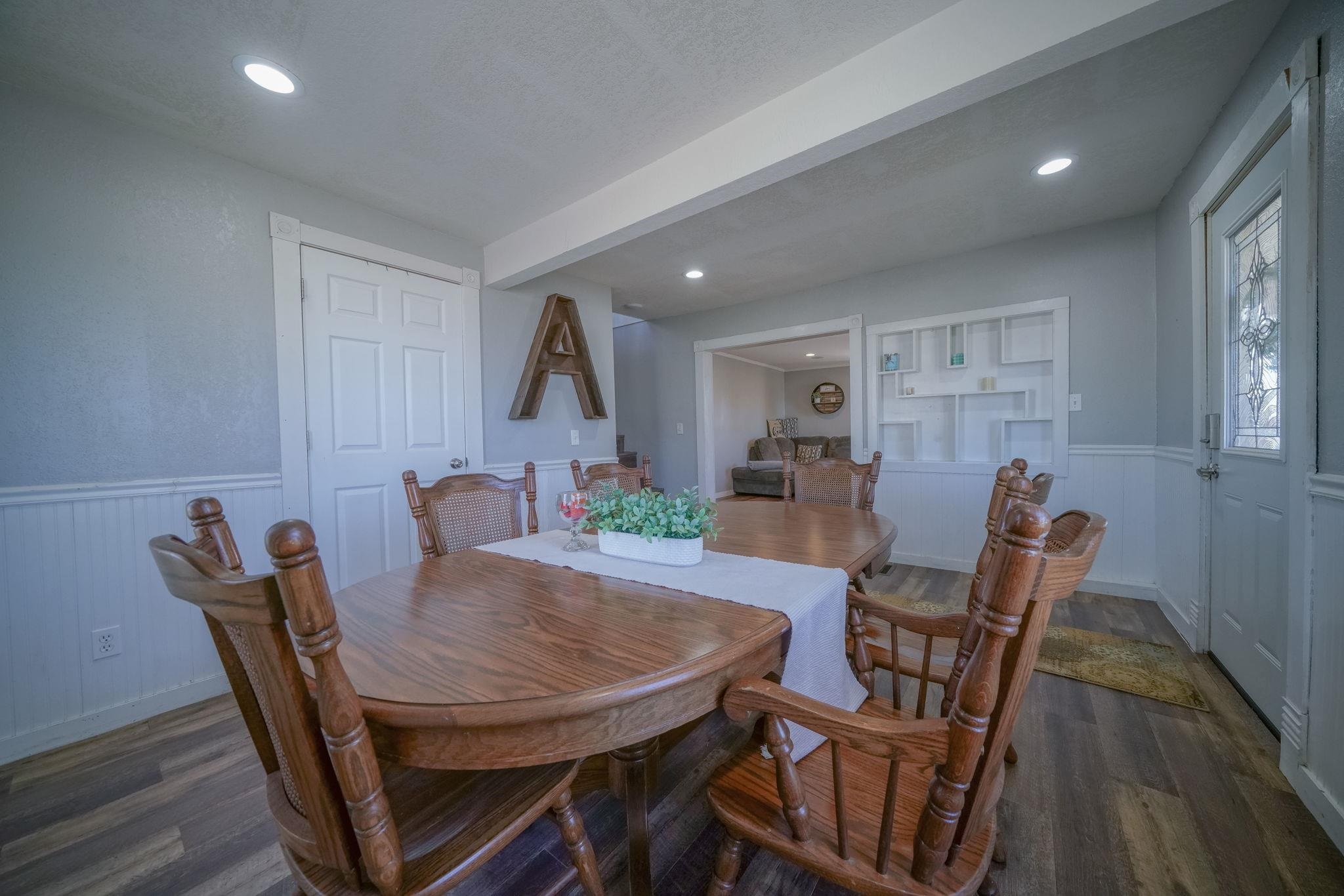 302 South Prairie Avenue Polo, IL 61064 - Photo 5 of 31