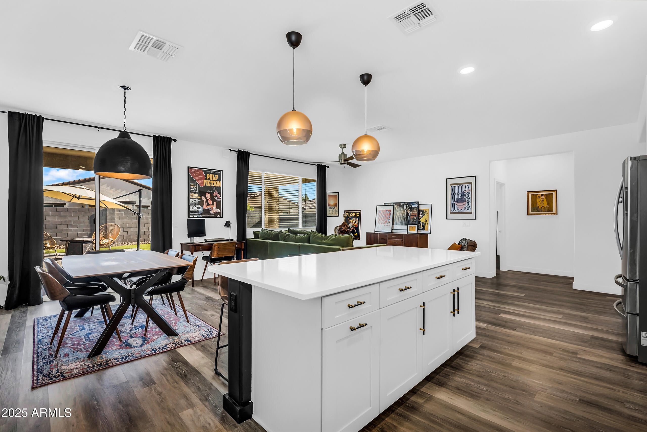 1747 East Grove Street Phoenix, AZ 85040 - Photo 12 of 38 15-print-16