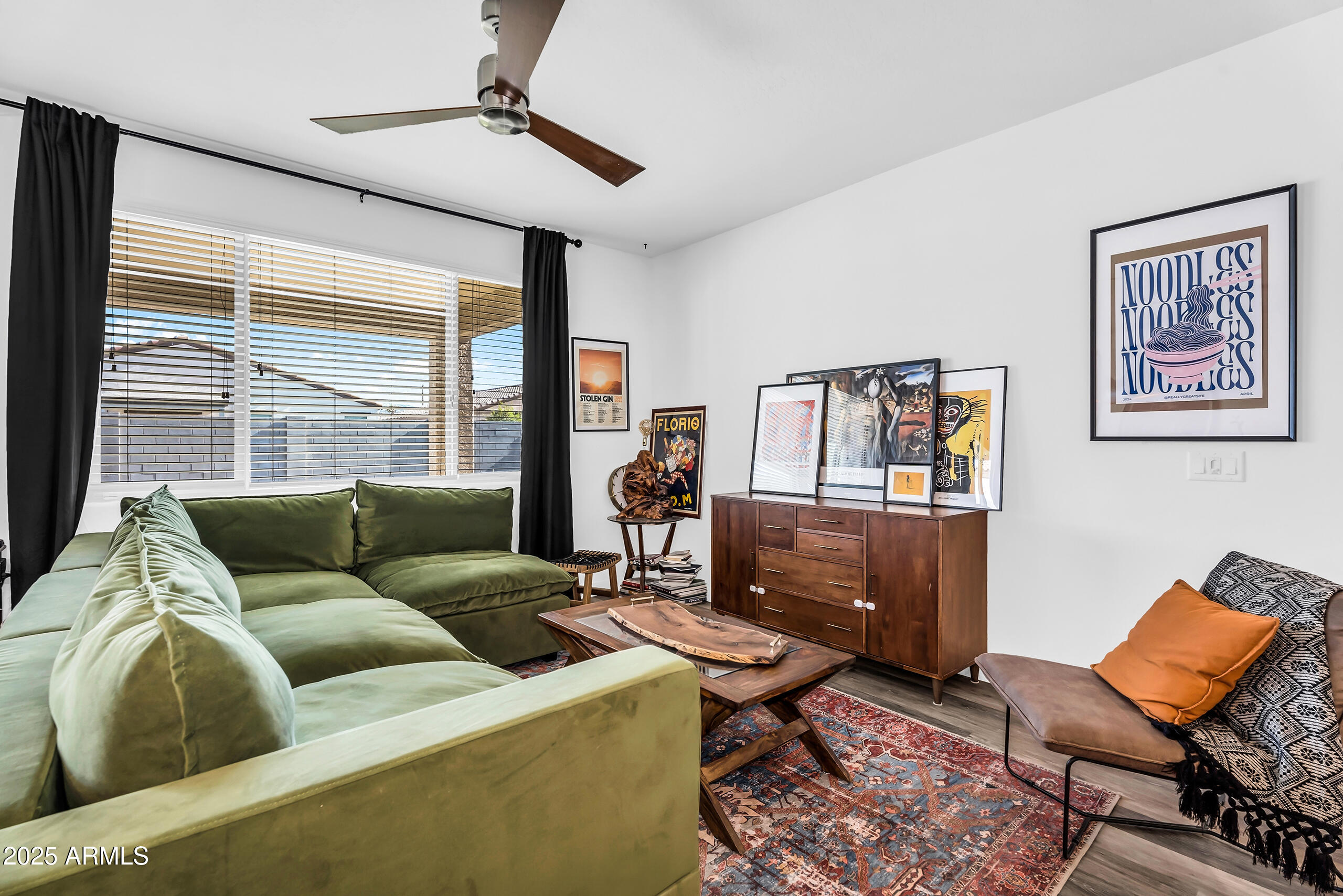 1747 East Grove Street Phoenix, AZ 85040 - Photo 5 of 38 7-print-5