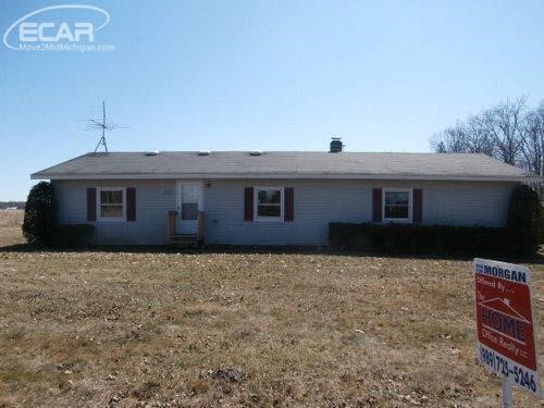 1531 Shaftsburg Road Ovid, MI 48866 - Photo 2 of 15 20431327-1.JPG