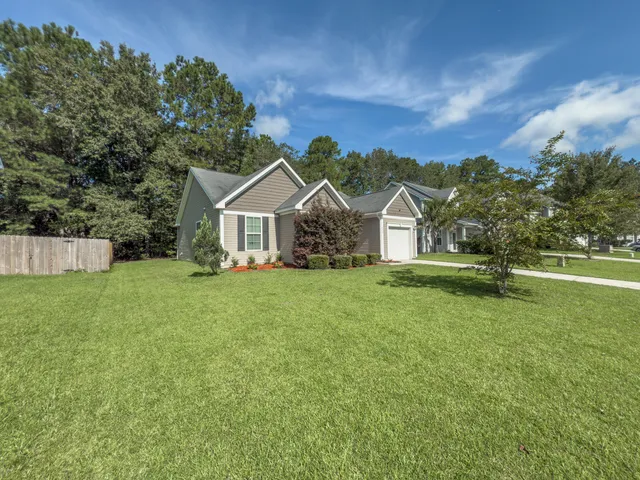 $304,900 | 498 Stoney Field Drive, Moncks Corner, SC 29461