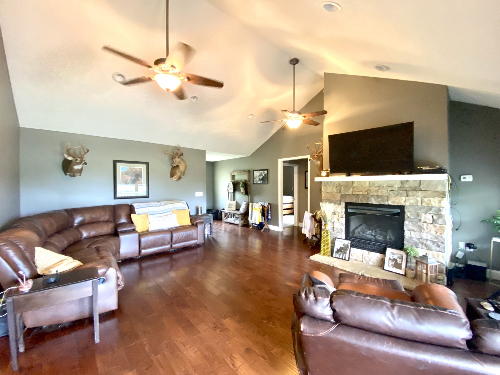 731 Hatcher Hollow Road McEwen, TN 37101 - Photo 8 of 24 Gallery Image 8