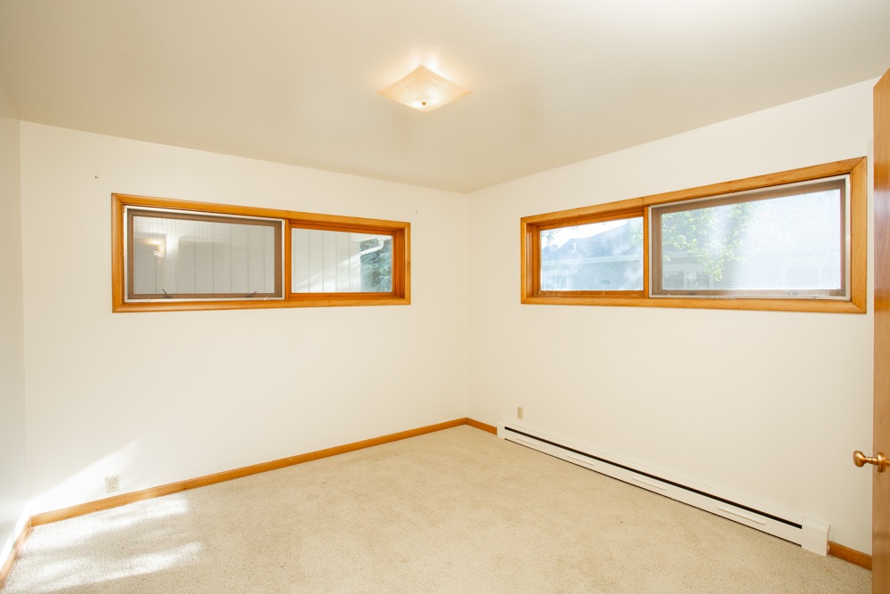 1421 South Evergreen Road Spokane Valley, WA 99037 - Photo 12 of 20 Gallery Image 12