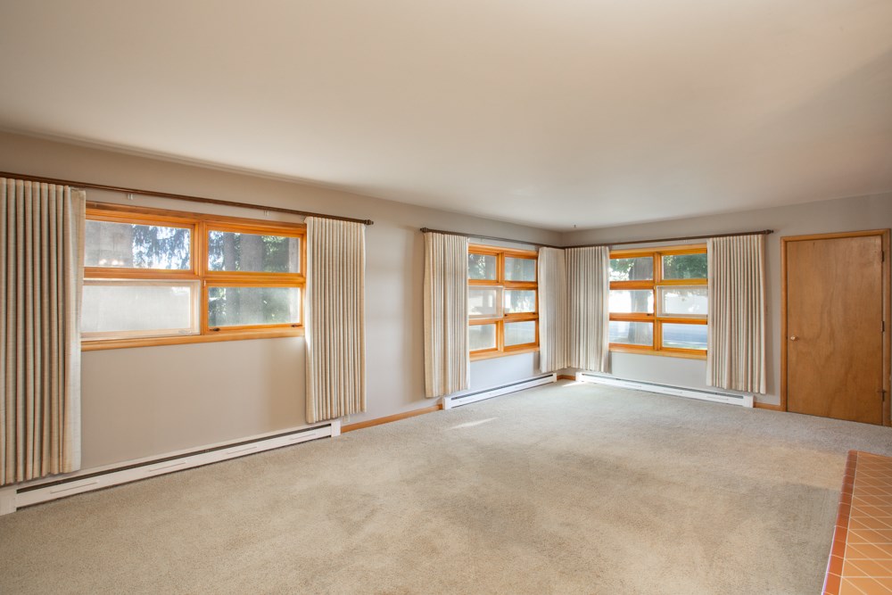 1421 South Evergreen Road Spokane Valley, WA 99037 - Photo 3 of 20 Gallery Image 3