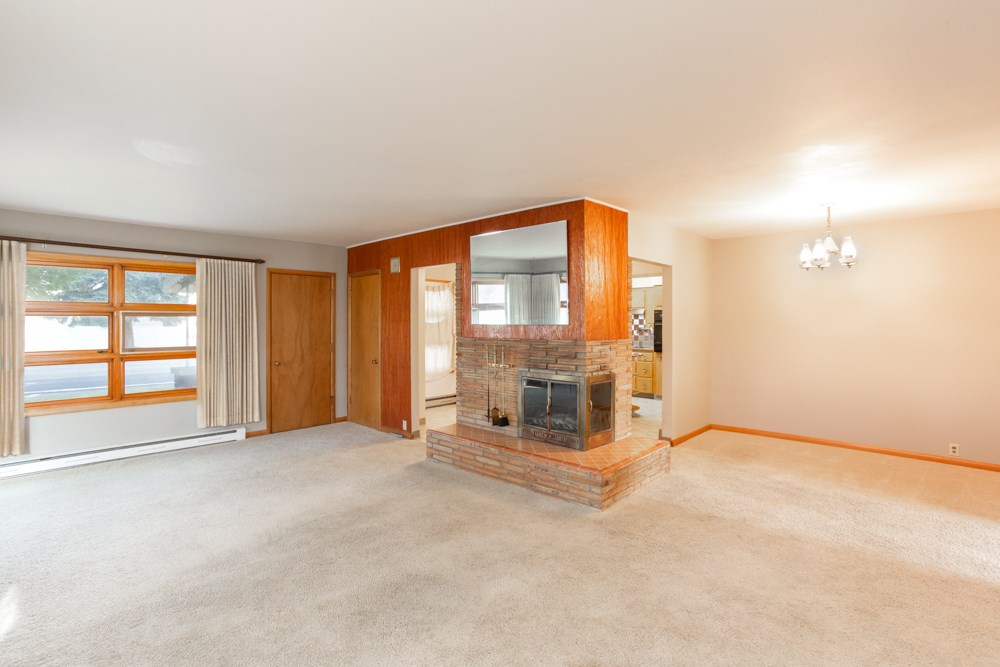 1421 South Evergreen Road Spokane Valley, WA 99037 - Photo 4 of 20 Gallery Image 4