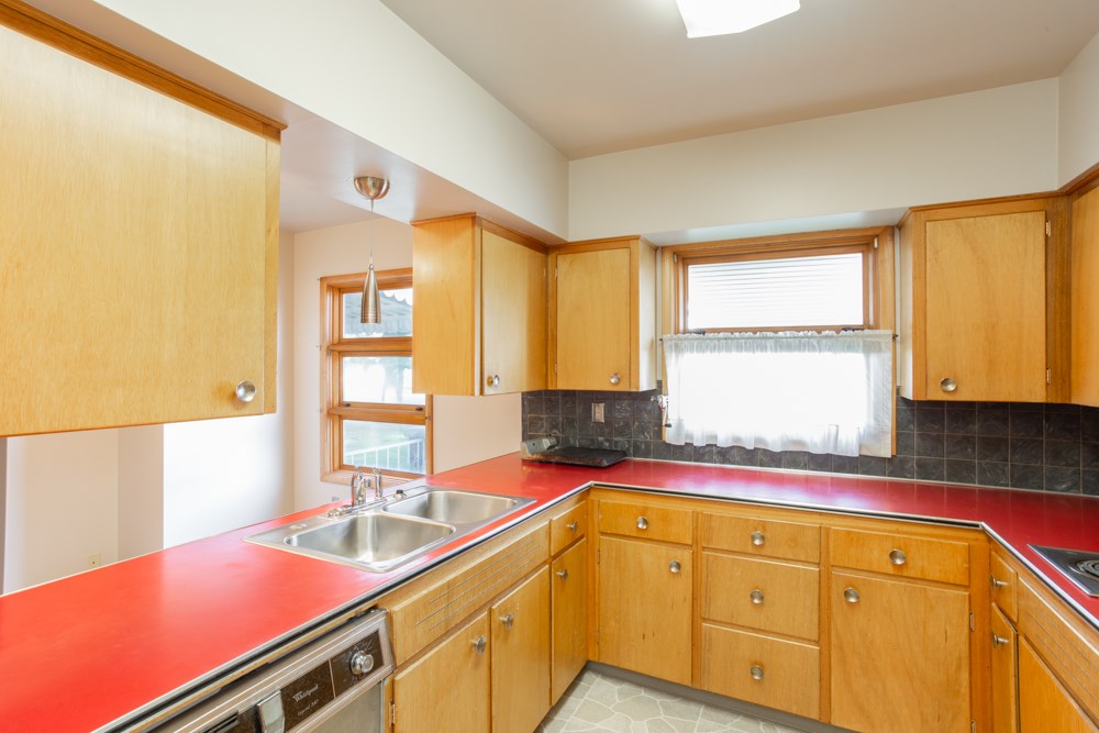 1421 South Evergreen Road Spokane Valley, WA 99037 - Photo 7 of 20 Gallery Image 7