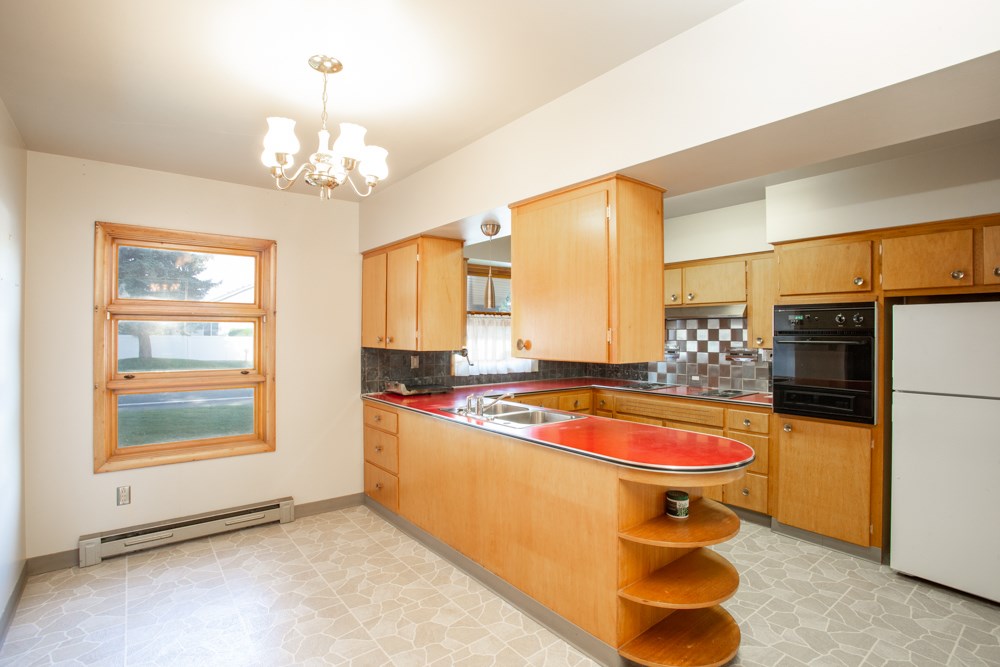1421 South Evergreen Road Spokane Valley, WA 99037 - Photo 8 of 20 Gallery Image 8