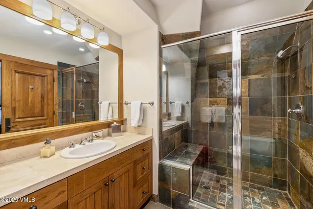 $6,925,000 | 50 Peak View, Unit 310, Avon, CO 81620