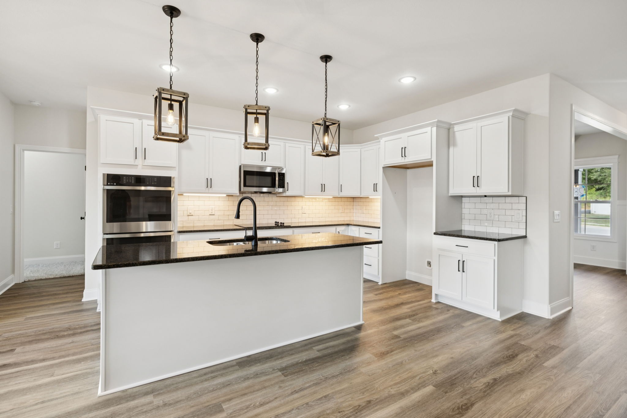 853 Burley Barn Road Clarksville, TN 37042 - Photo 8 of 56