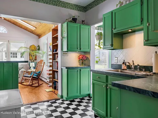 $425,000 | 29 Elizabeth Street, Saugerties, NY 12477