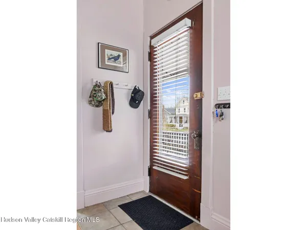 $425,000 | 29 Elizabeth Street, Saugerties, NY 12477