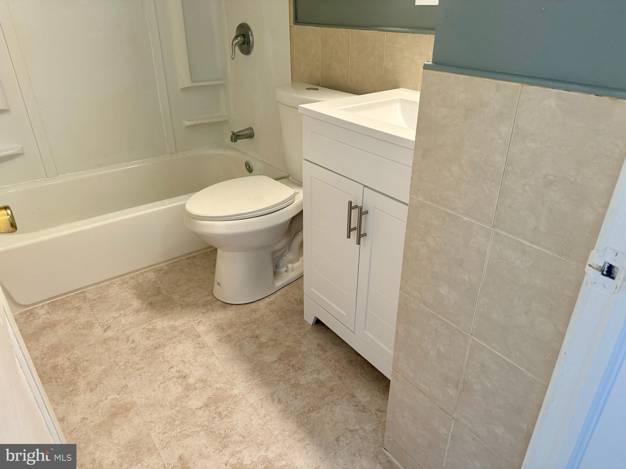 1715 Manor Road Dundalk, MD 21222 - Photo 16 of 23 Gallery Image 16