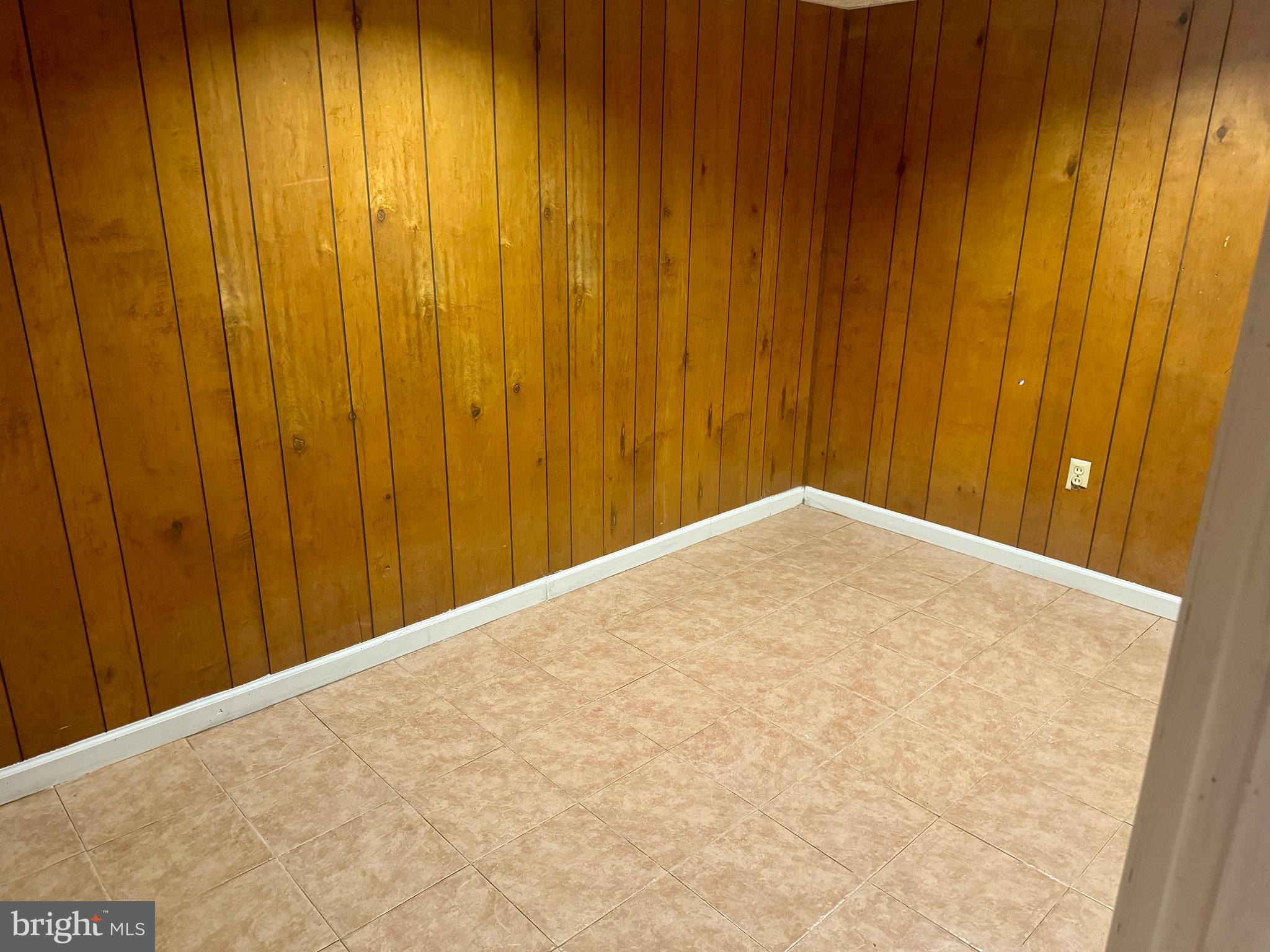 1715 Manor Road Dundalk, MD 21222 - Photo 20 of 23 Gallery Image 20