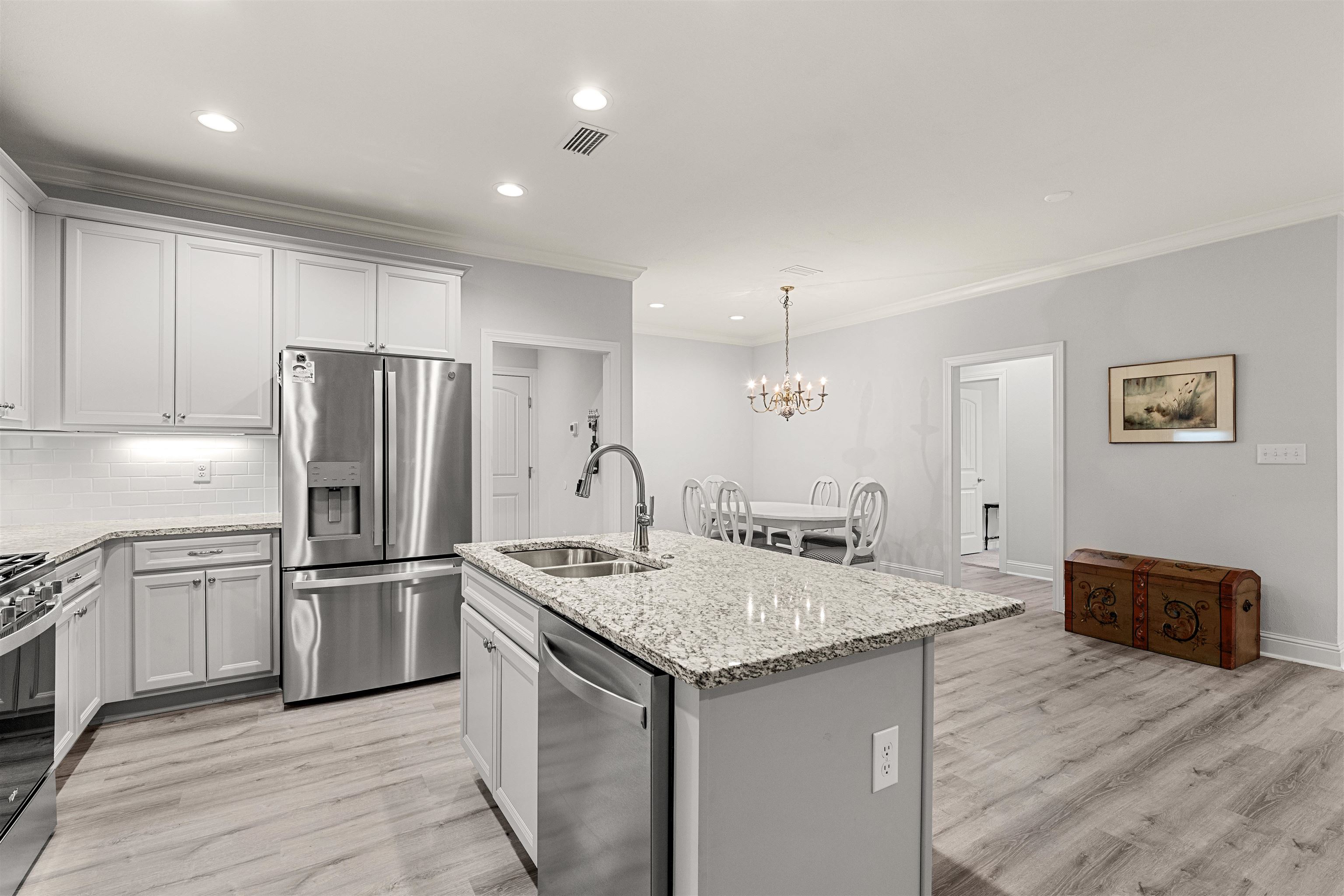 702 Holmes Avenue, Unit 702 Foley, AL 36535 - Photo 7 of 33 Kitchen