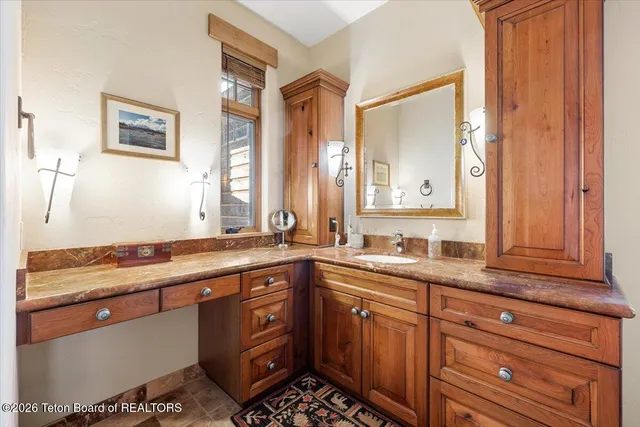 $5,950,000 | 120 West Wolf Drive, Jackson, WY 83001