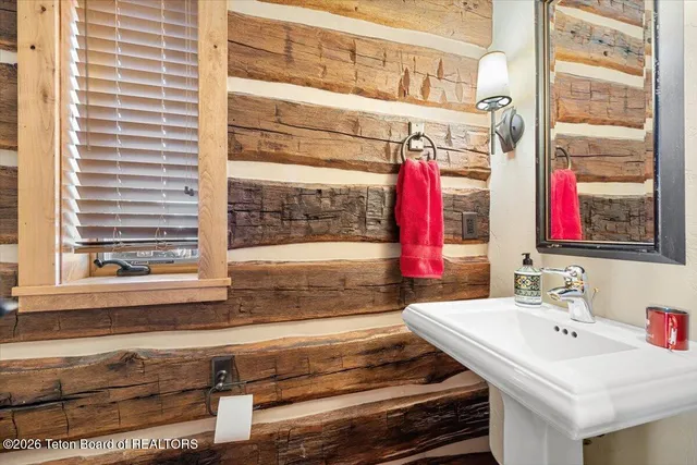 $5,950,000 | 120 West Wolf Drive, Jackson, WY 83001