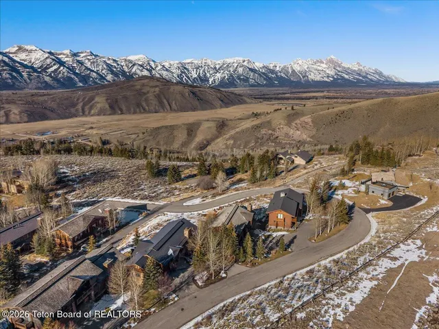 $5,950,000 | 120 West Wolf Drive, Jackson, WY 83001