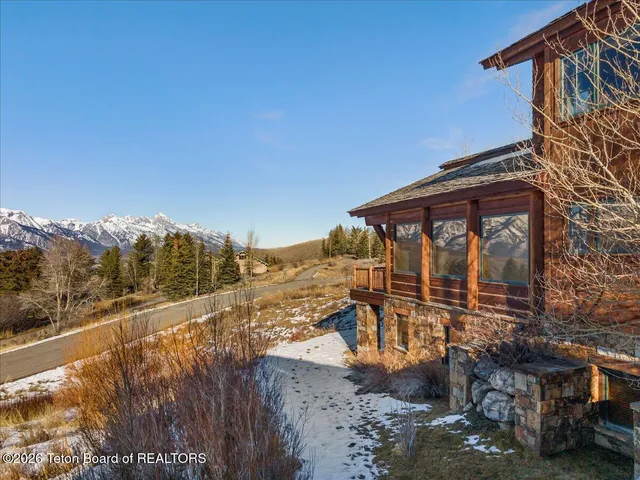 $5,950,000 | 120 West Wolf Drive, Jackson, WY 83001