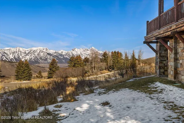 $5,950,000 | 120 West Wolf Drive, Jackson, WY 83001