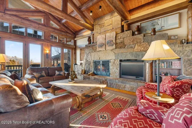 $5,950,000 | 120 West Wolf Drive, Jackson, WY 83001