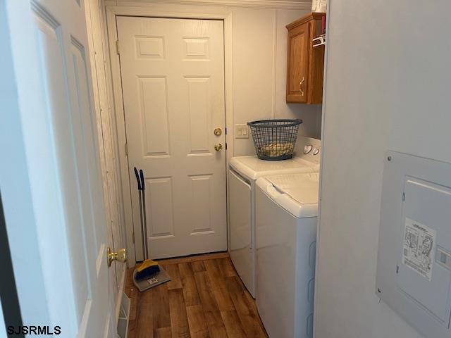 94 Center Drive Ocean View, NJ 08230 - Photo 12 of 12 a bathroom with a sink and a shower