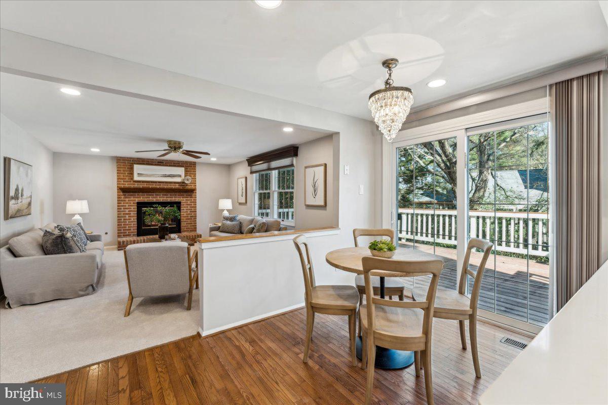 12417 Rock Ridge Road Herndon, VA 20170 - Photo 15 of 43 Gallery Image 15