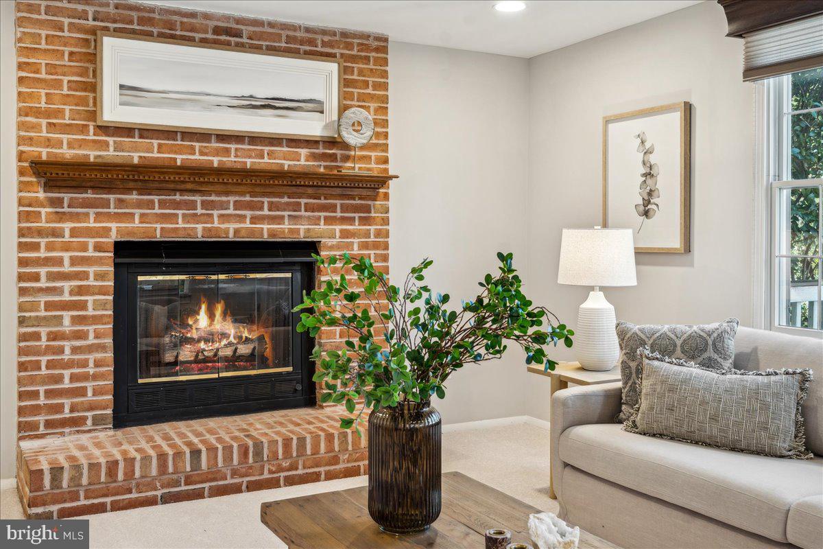 12417 Rock Ridge Road Herndon, VA 20170 - Photo 17 of 43 Gallery Image 17