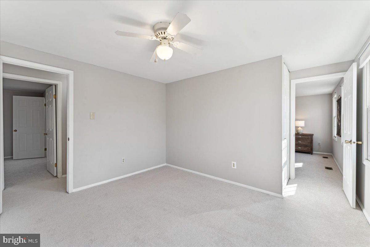 12417 Rock Ridge Road Herndon, VA 20170 - Photo 27 of 43 Gallery Image 27