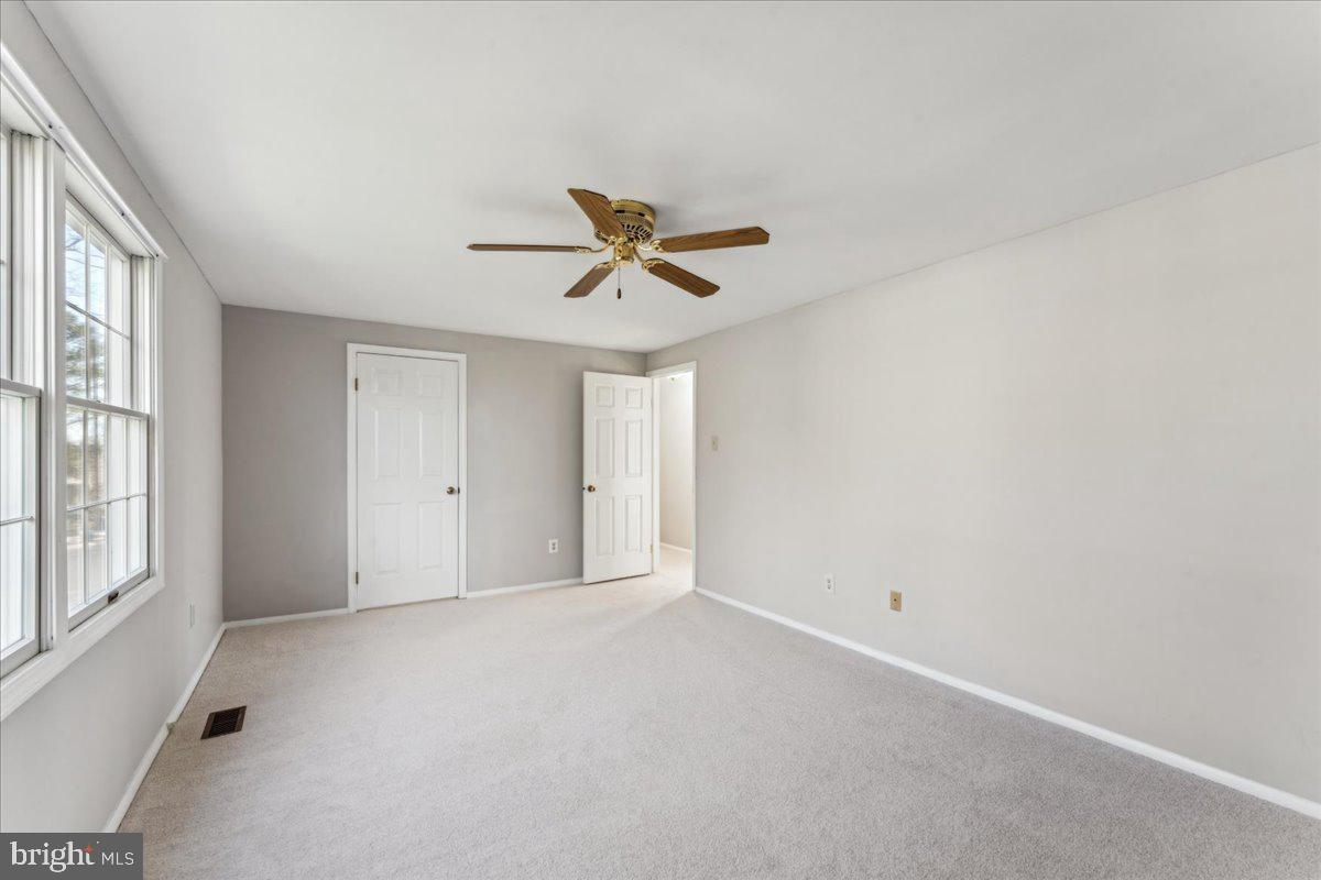 12417 Rock Ridge Road Herndon, VA 20170 - Photo 30 of 43 Gallery Image 30