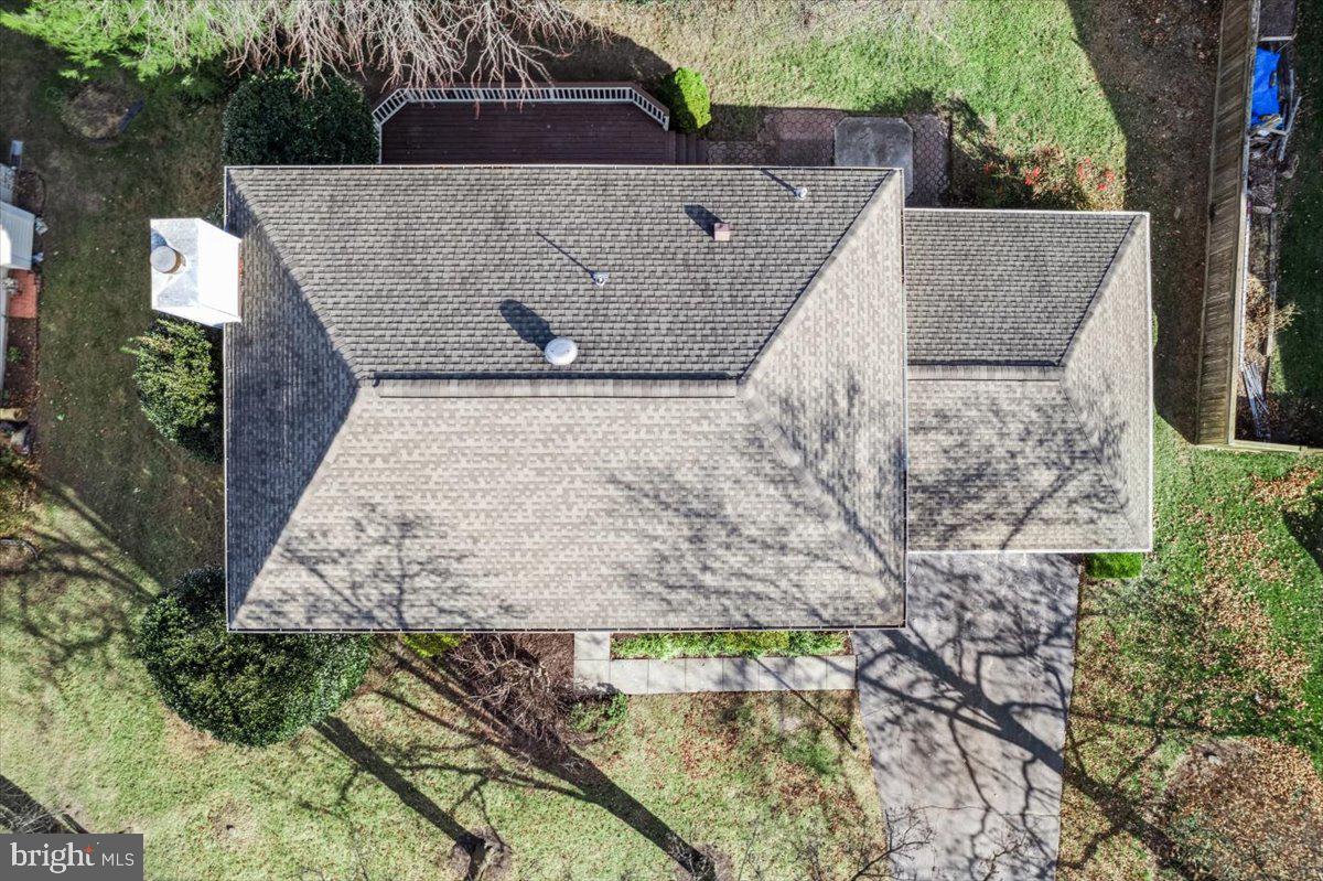 12417 Rock Ridge Road Herndon, VA 20170 - Photo 42 of 43 Gallery Image 42
