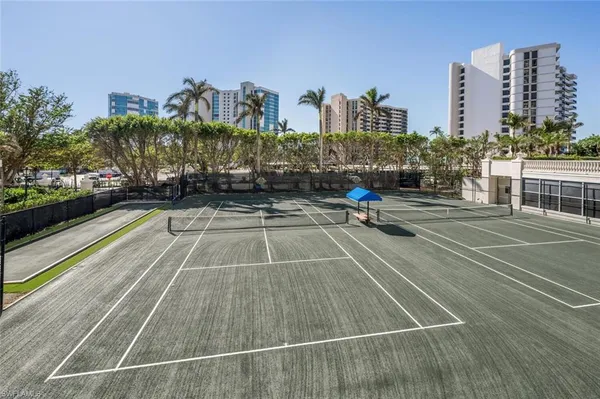 $32,000 | 4021 Gulf Shore Boulevard North, Unit 702, Naples, FL 34103