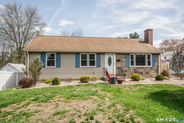 $2,850 | 114 Moreland Avenue, Newington, CT 06111
