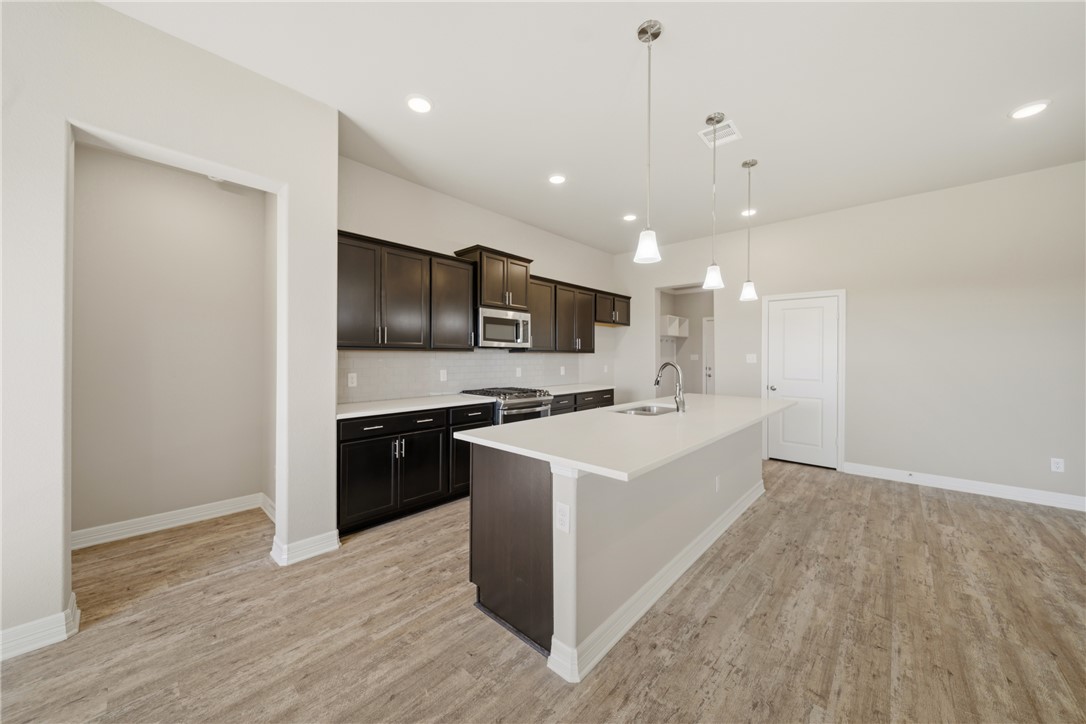 3019 Wolfpack Loop Bryan, TX 77808 - Photo 15 of 36