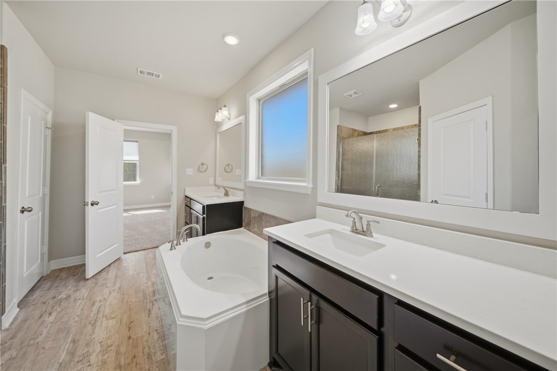 3019 Wolfpack Loop Bryan, TX 77808 - Photo 21 of 36