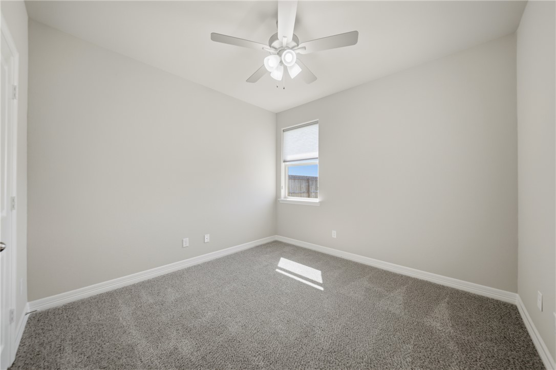 3019 Wolfpack Loop Bryan, TX 77808 - Photo 28 of 36