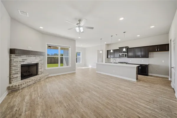 $2,950 | 3019 Wolfpack Loop, Bryan, TX 77808