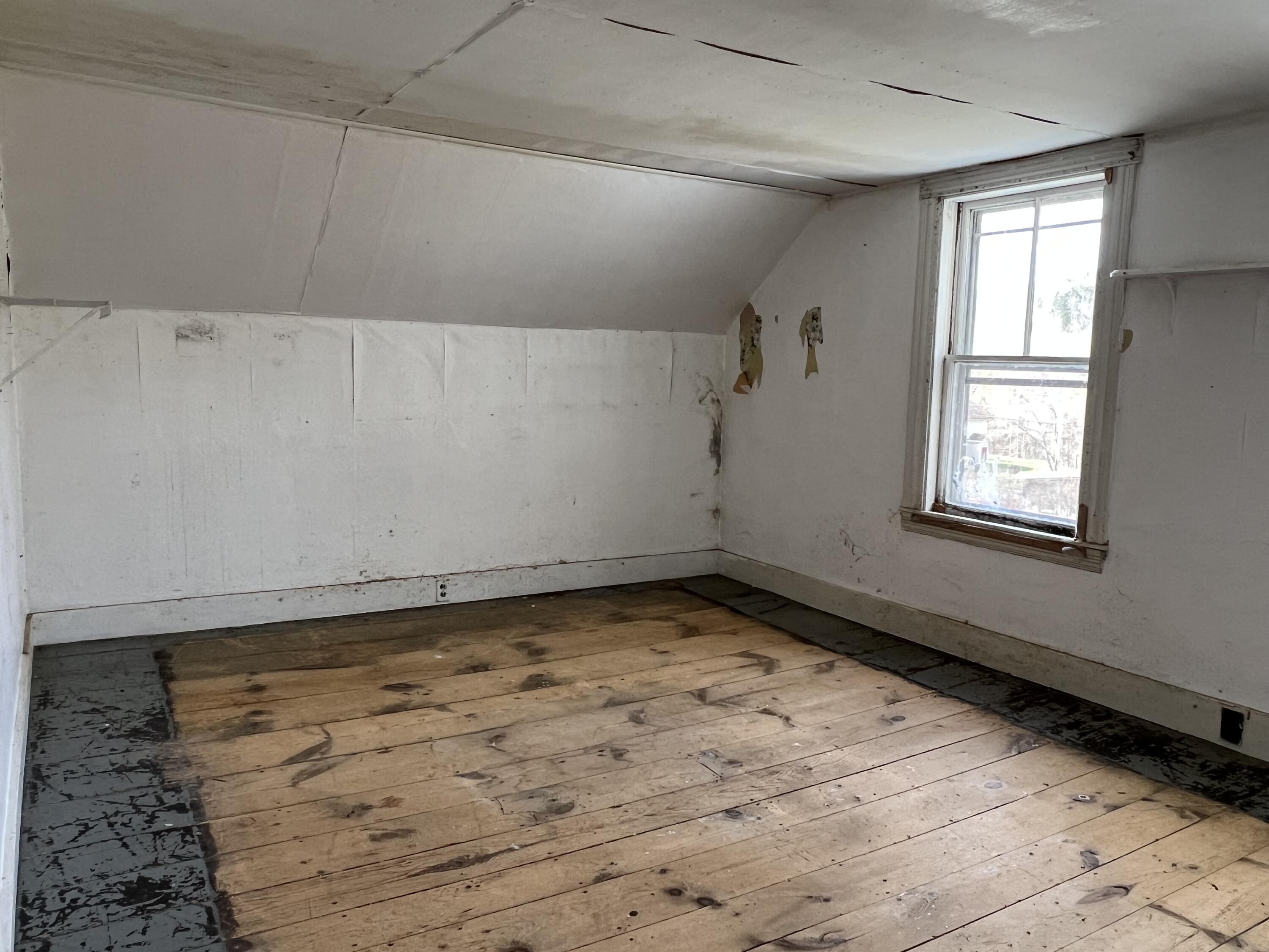 26 South Railroad Street Roxbury, ME 04275 - Photo 18 of 30 IMG_7200