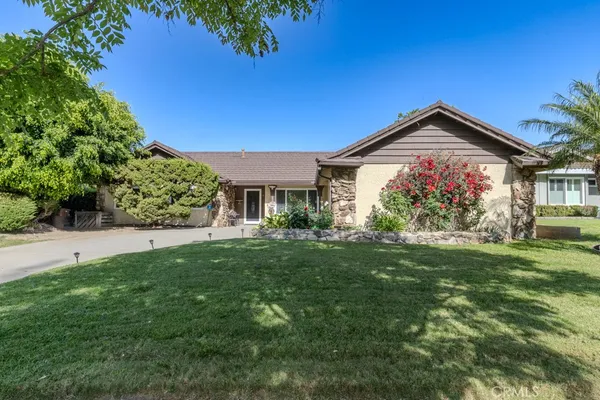 $1,149,000 | 142 North Pinney Drive, Anaheim Hills, CA 92807