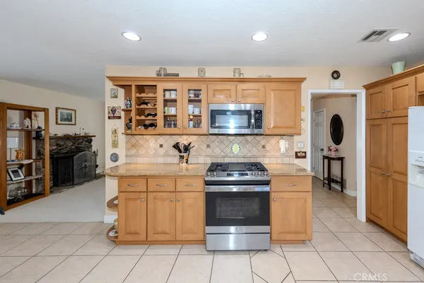 $1,149,000 | 142 North Pinney Drive, Anaheim, CA 92807