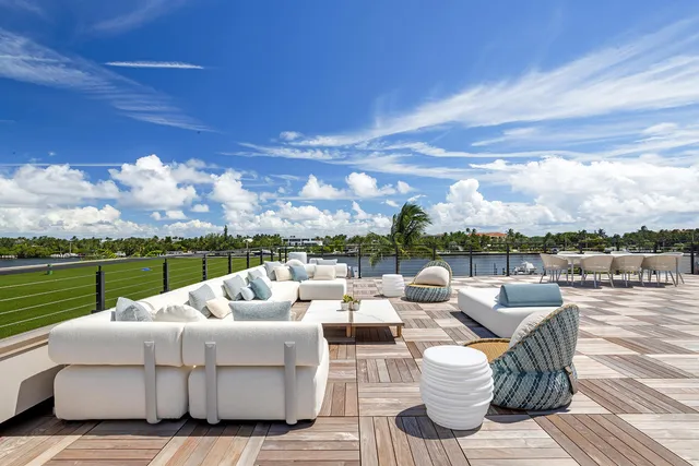 $21,000,000 | 1422 Southeast Atlantic Drive, Lantana, FL 33462