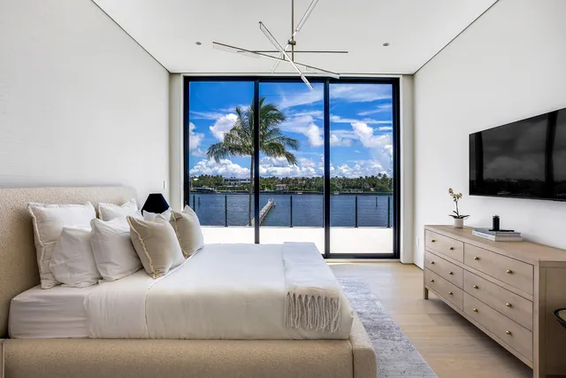 $21,000,000 | 1422 Southeast Atlantic Drive, Lantana, FL 33462