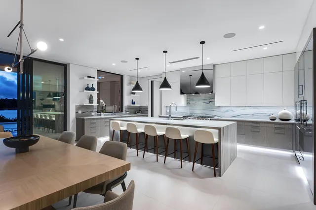 $21,000,000 | 1422 Southeast Atlantic Drive, Lantana, FL 33462